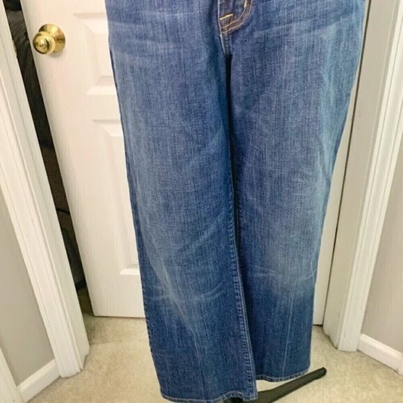 David Kahn Straight Fit Denim Women's Medium Wash Jeans - Picture 4 of 12